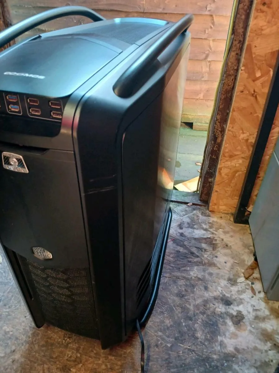 Cooler Master Cosmos eatx case - Image 2