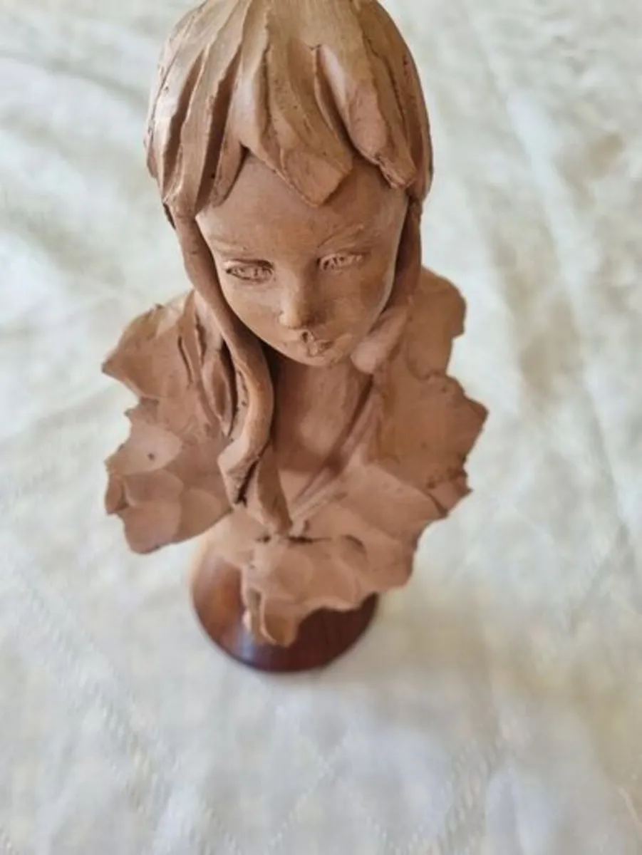 Clay Terracotta Bust of a woman - Image 2