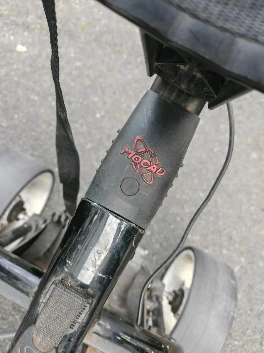 Mocad Golf Buggy - Image 1