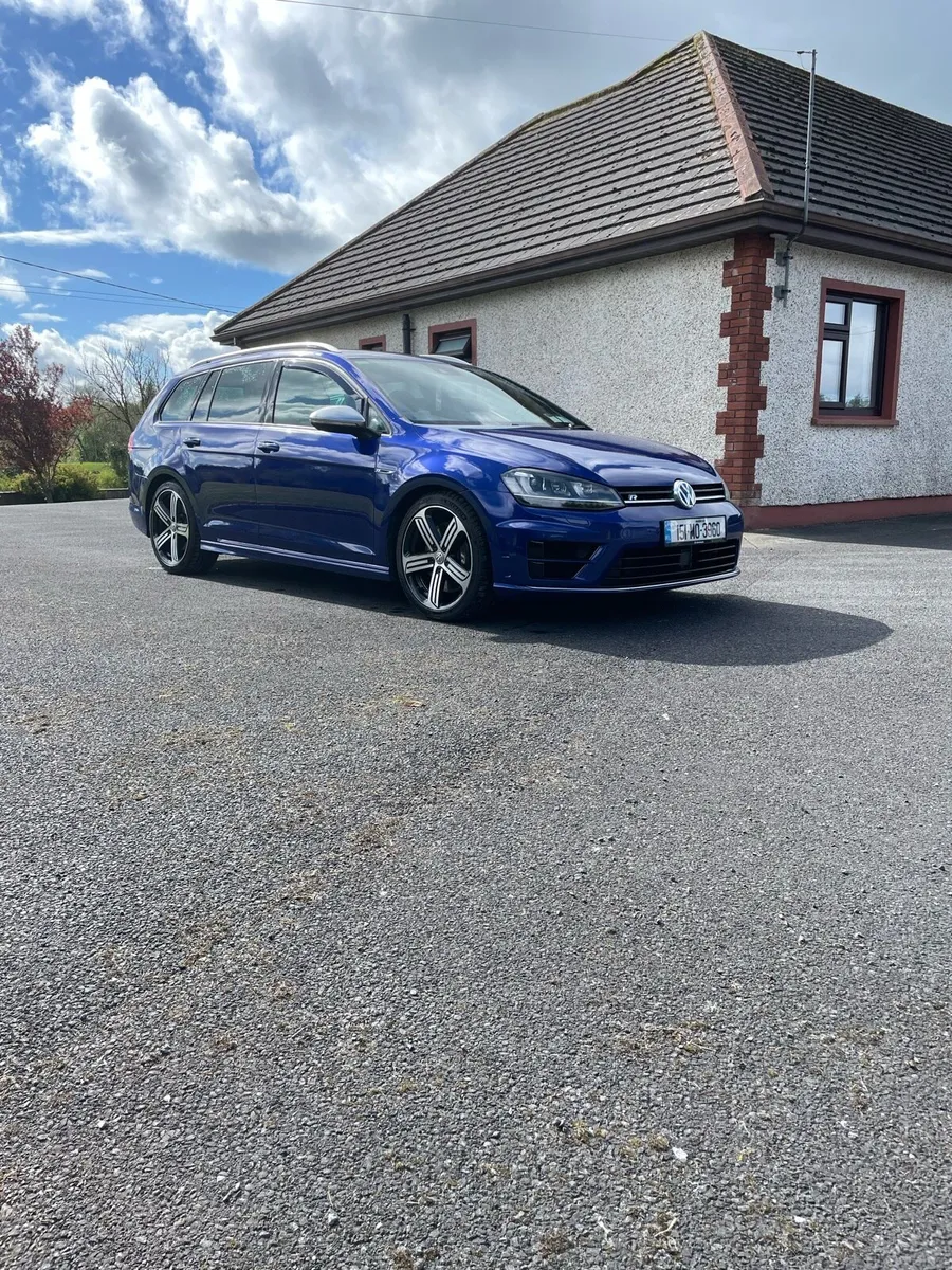 Golf R estate - Image 2