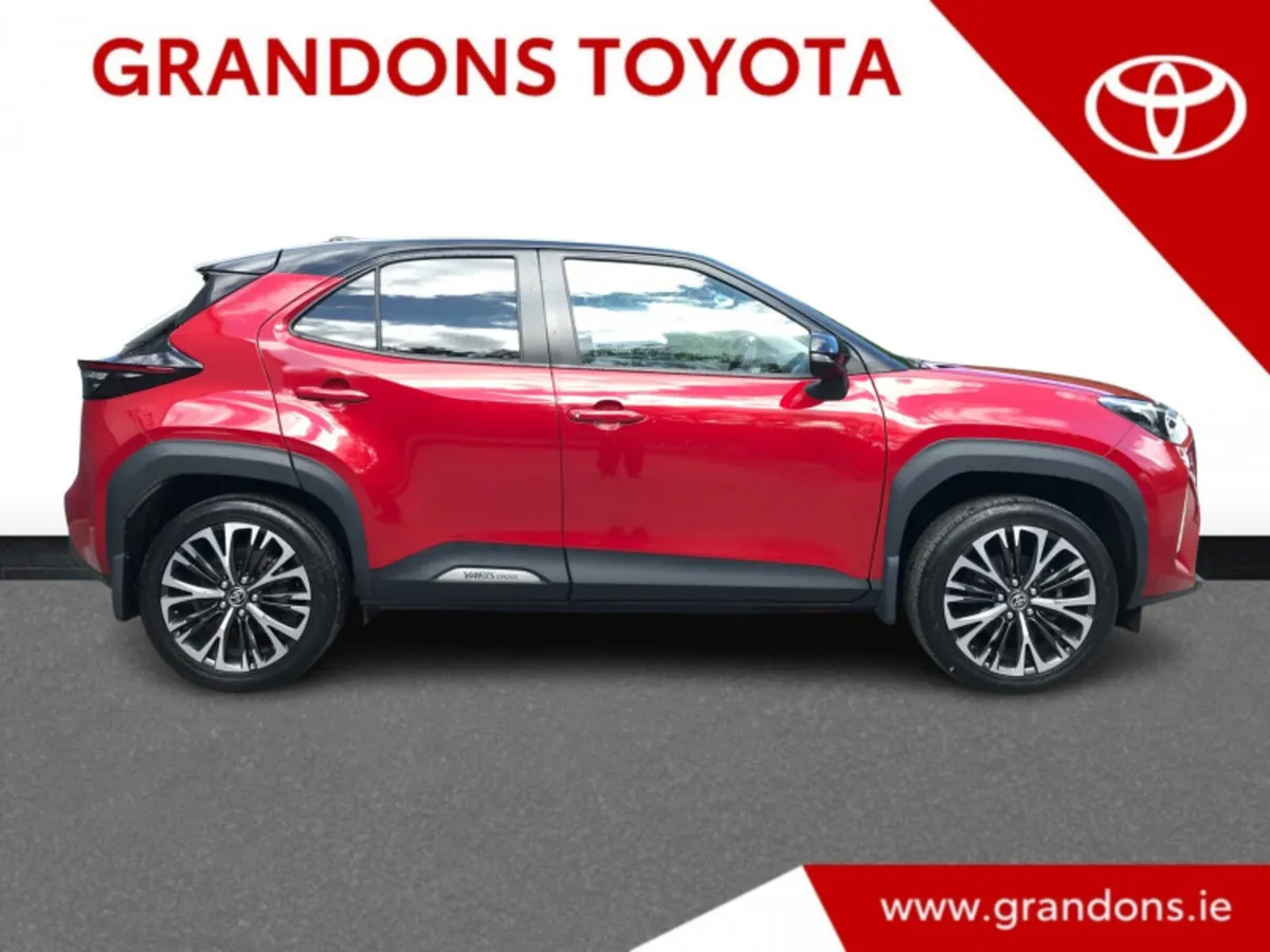 Toyota Yaris Cross SOL - GRANDONS - Image 3