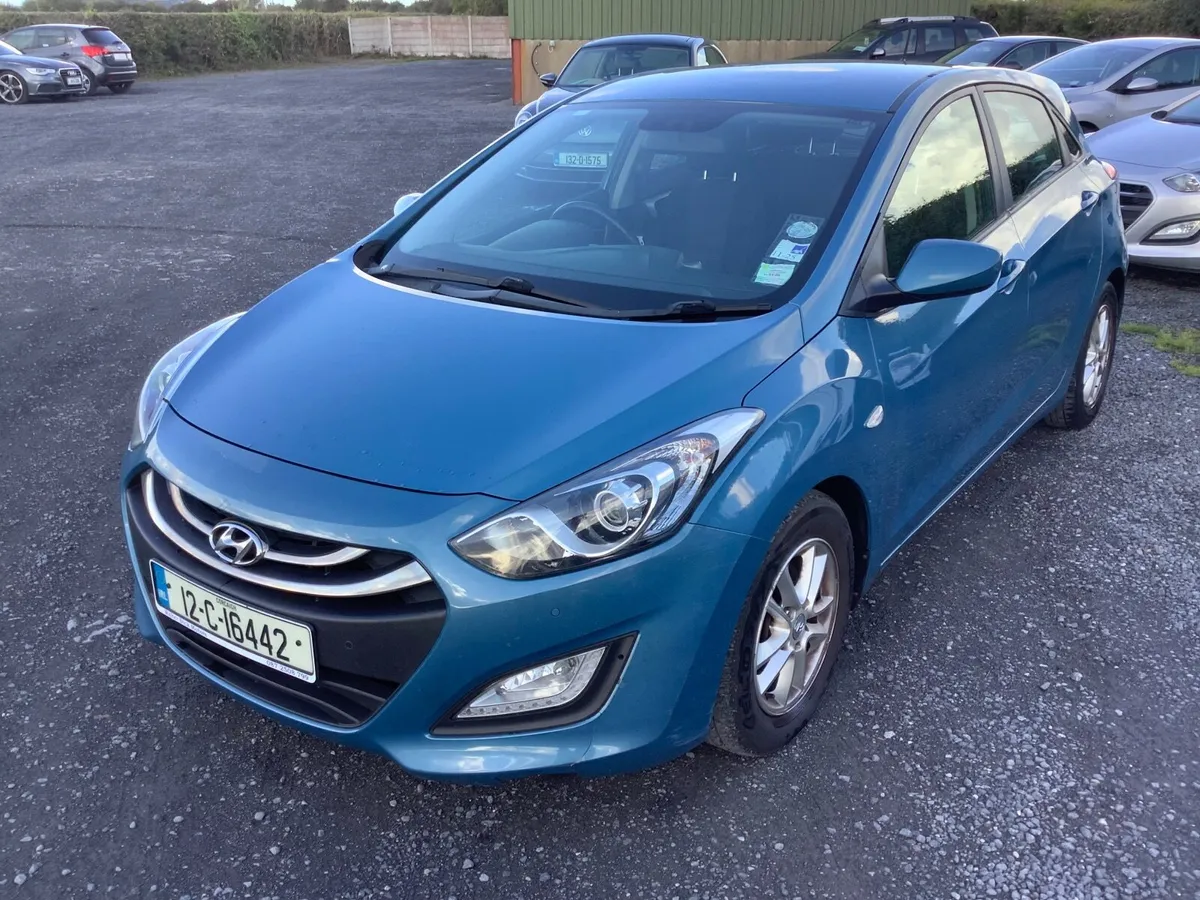 2012 Hyundai i30 1.6 diesel… nct 26..nice car - Image 3
