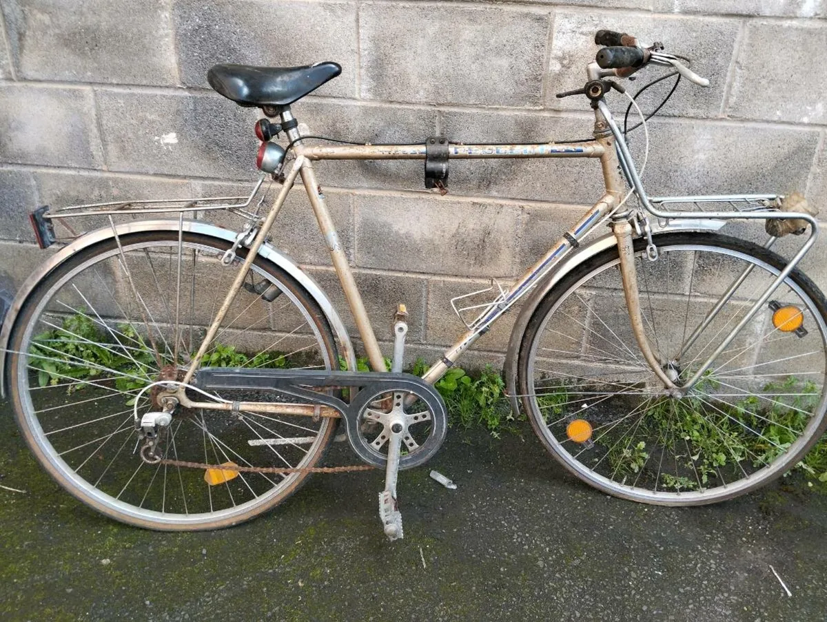 Vintage Peugeot bike - Image 1