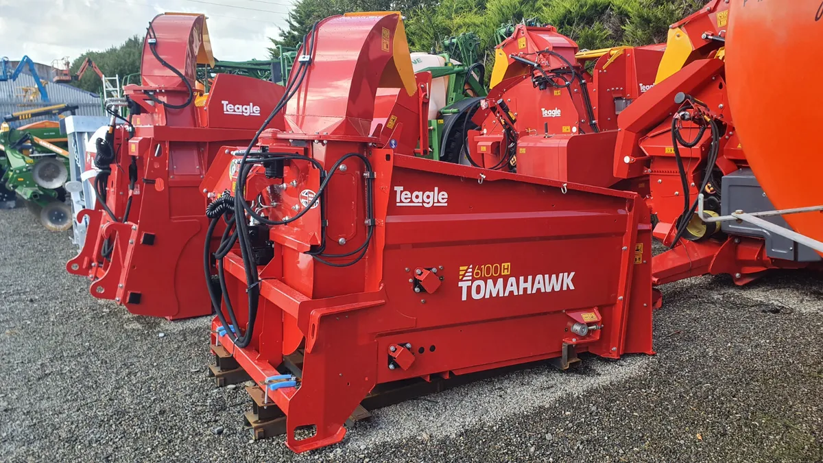 New Teagle 6100 Front Strawblower - Image 4