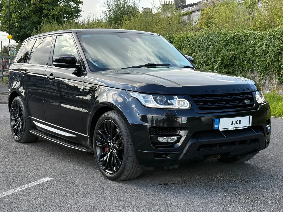 ABSOLUTELY IMMACULATE 2015 (152) CREW CAB - Image 1