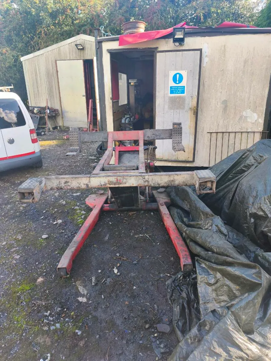 Mobile lift - Image 4