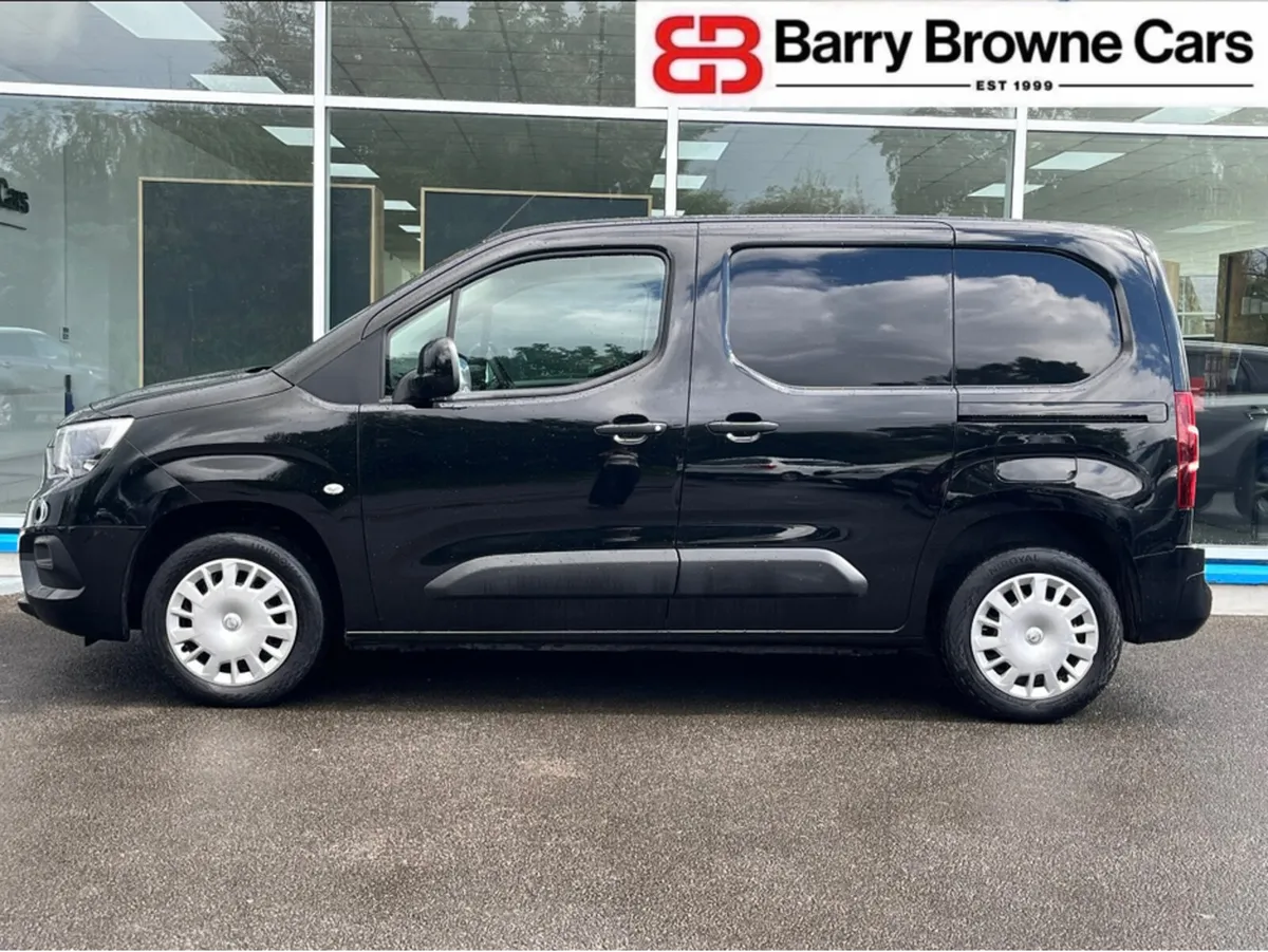 Opel Combo MY21-SPRT-L1H1-1.5 100PS D-5SP - Image 4