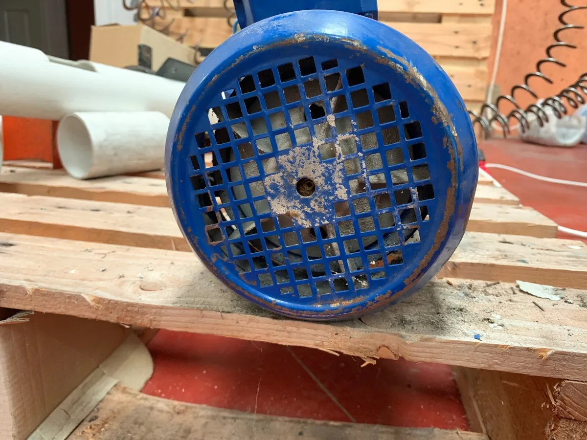 3 Phase Electric Motor, 1.1 kW - Image 2