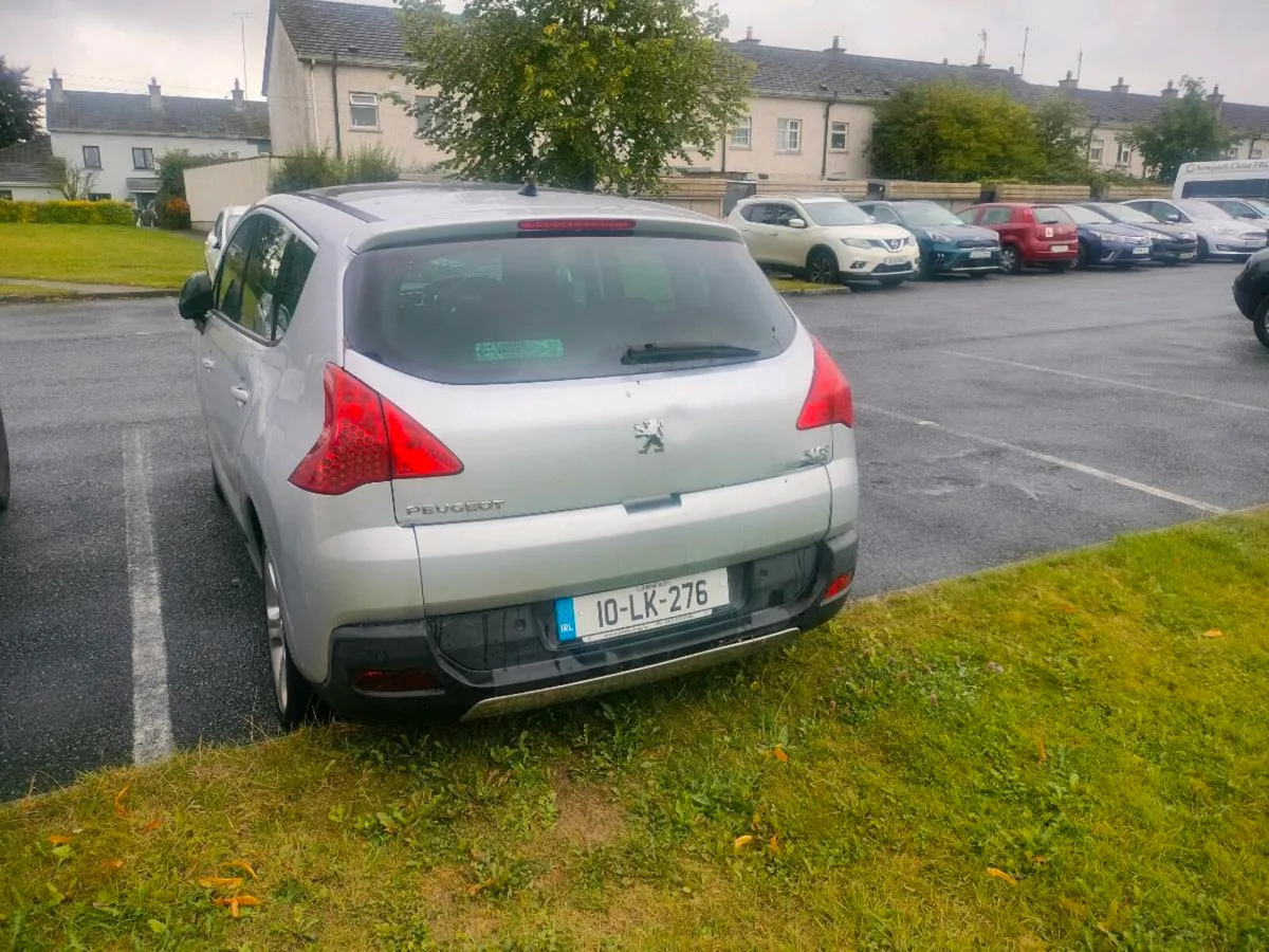 Peugeot 3008 crossover v 1.6 hdi - Image 3