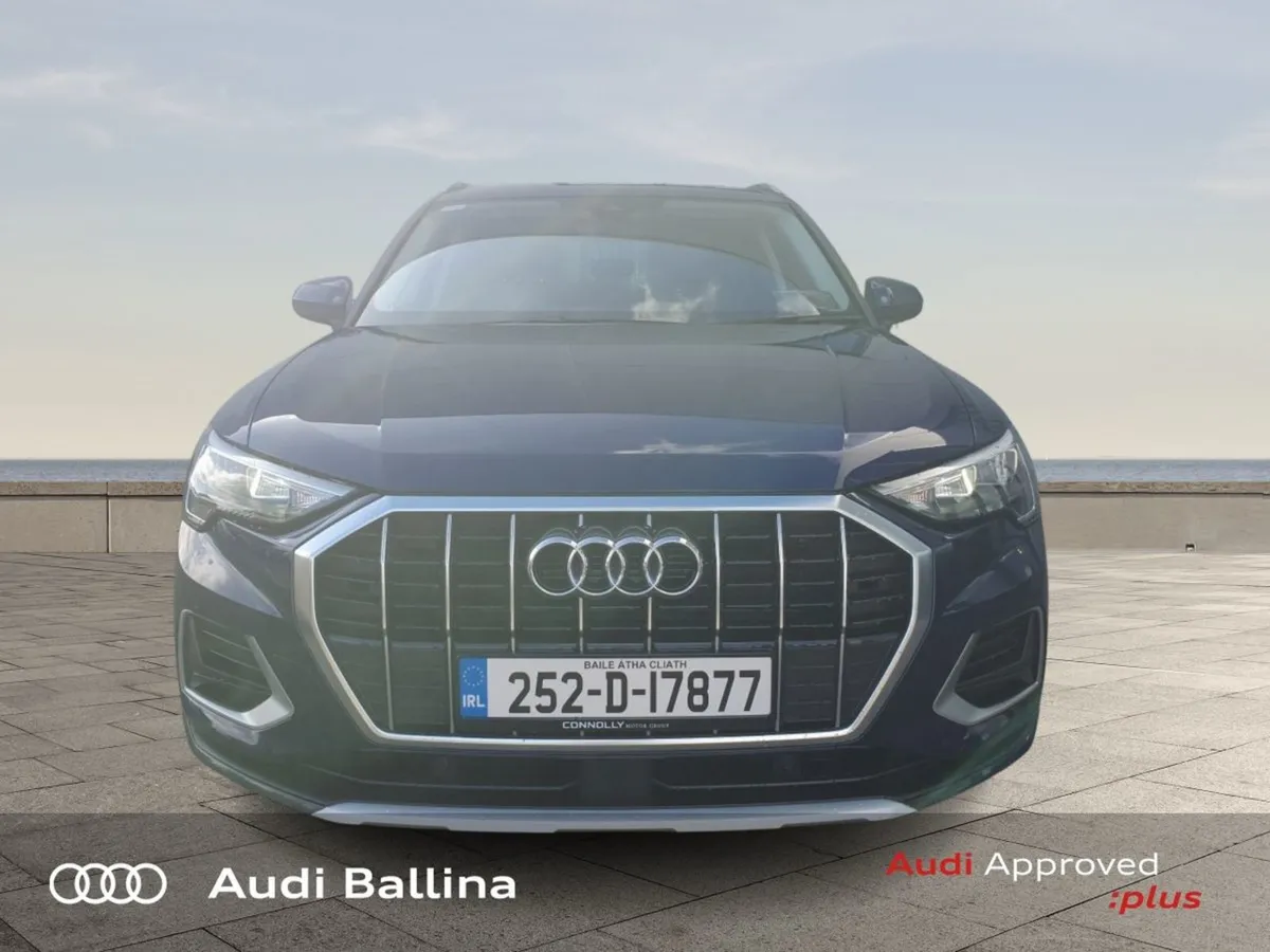 Audi Q3 SE Auto  heated Seats  Reverse Cam - Image 2