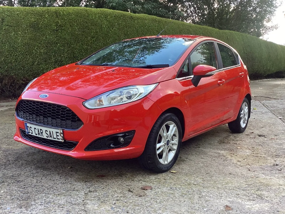2015 Ford fiesta Zetec 1.2 - Image 3