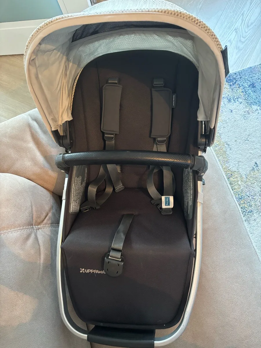 UPPAbaby Vista V2 rumble seat sierra - Image 3