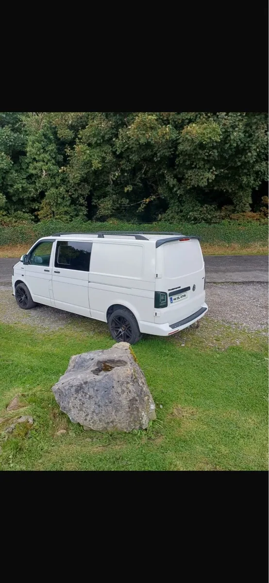 Volkswagen Transporter - Image 4