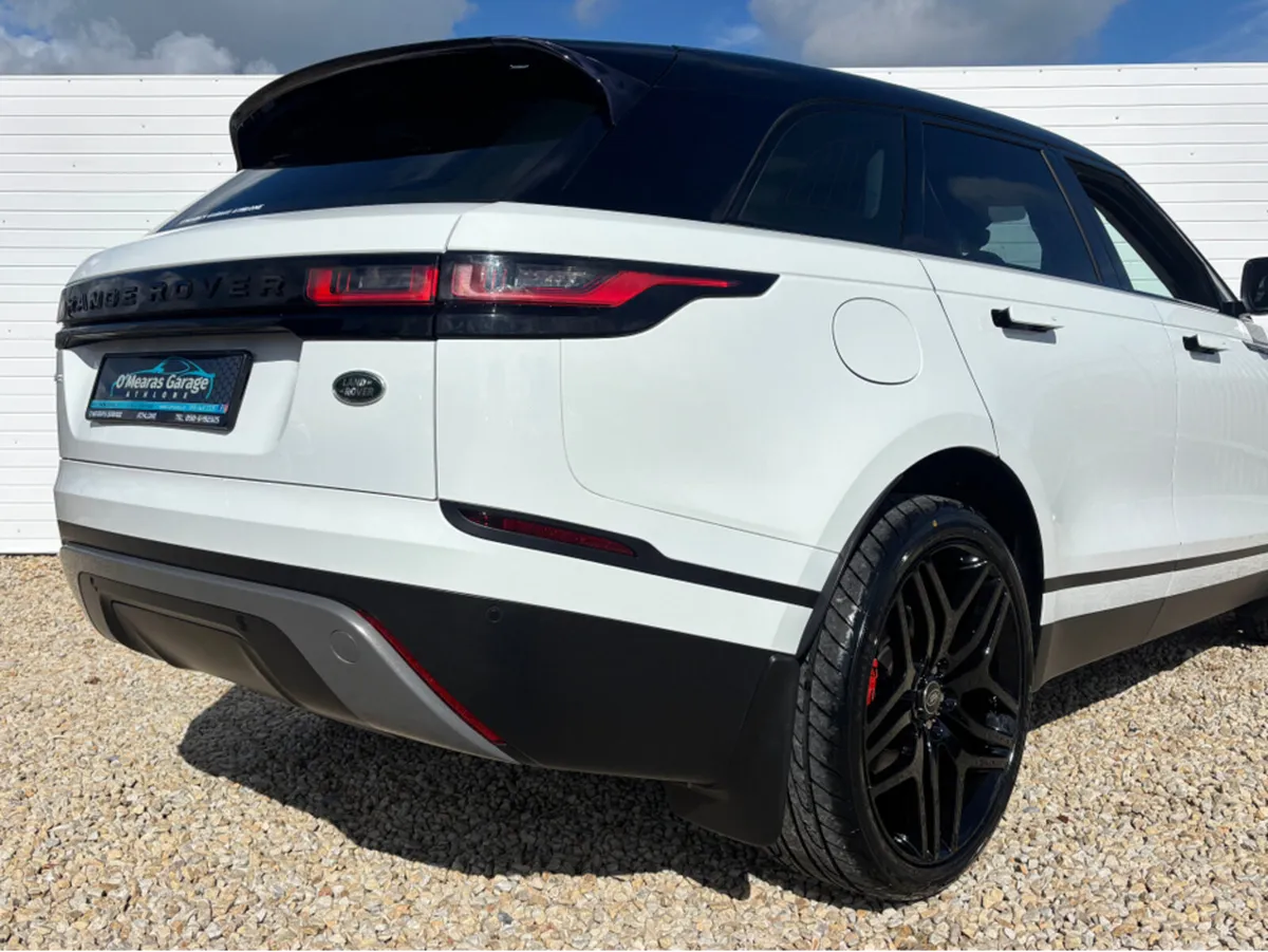 Land Rover Range Rover Velar VEL 2.0 TD4 5DR AUTO - Image 3