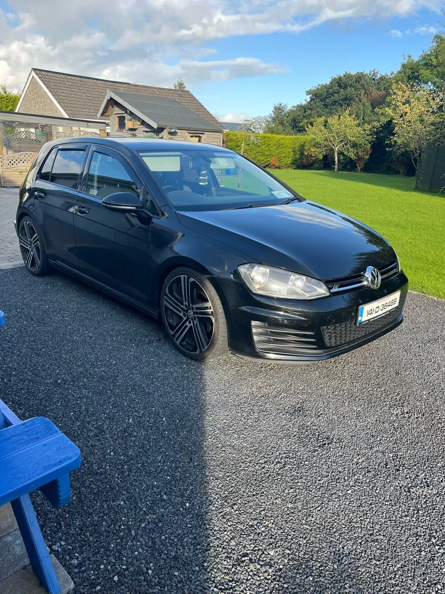 Volkswagen Golf - Image 1