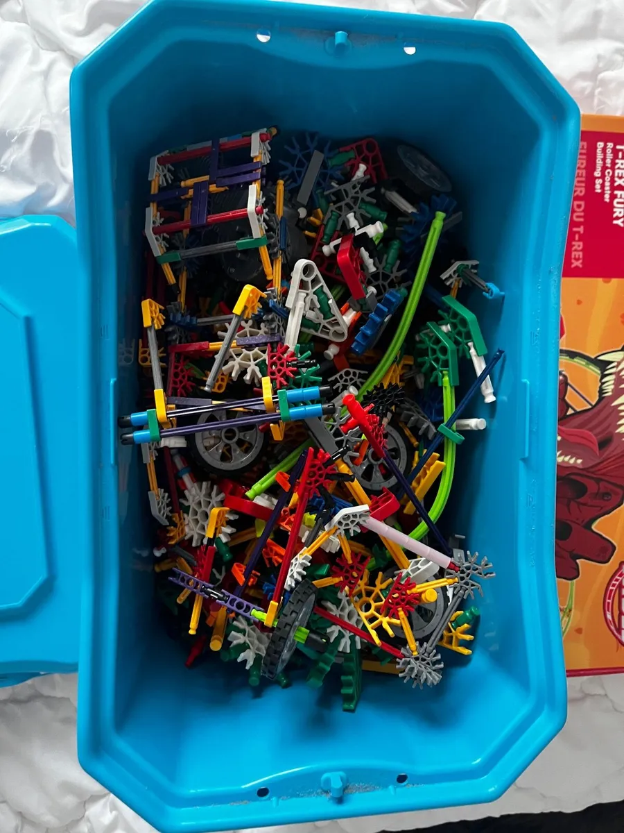 Toys - Image 2