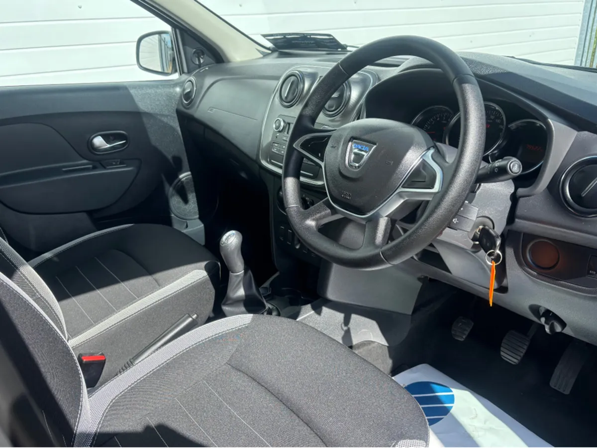 Dacia Sandero STEPWAY ALTERNATIVE  low kms - Image 2