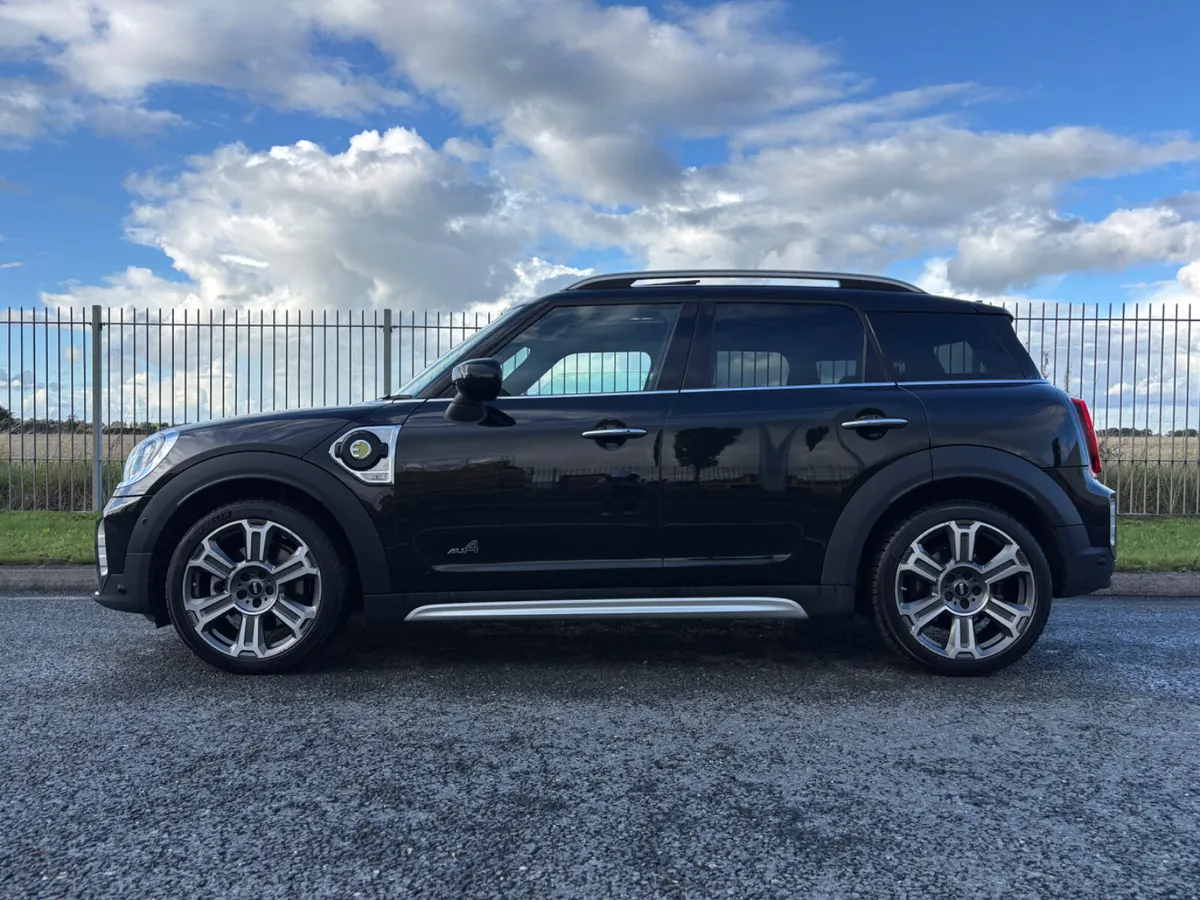 STUNNING 2023 MINI COUNTRYMAN S EXCLUSIVE - Image 2