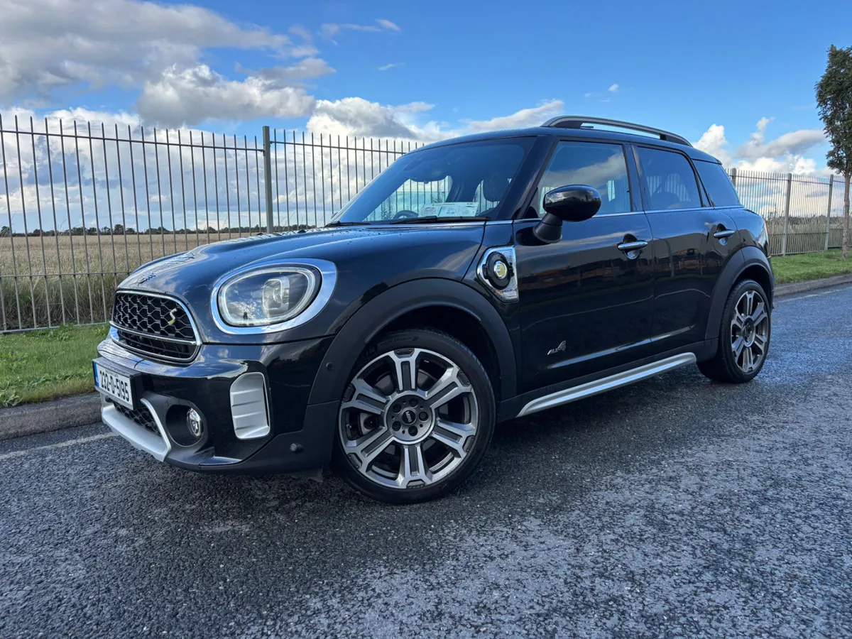 STUNNING 2023 MINI COUNTRYMAN S EXCLUSIVE - Image 1