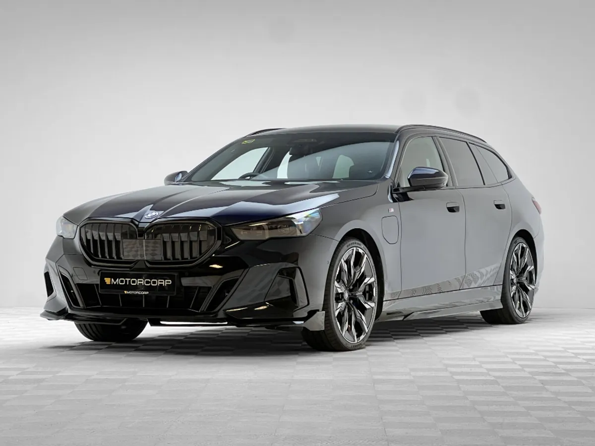 BMW 5-Series 530E TOURING M SPORT PRO - Image 3
