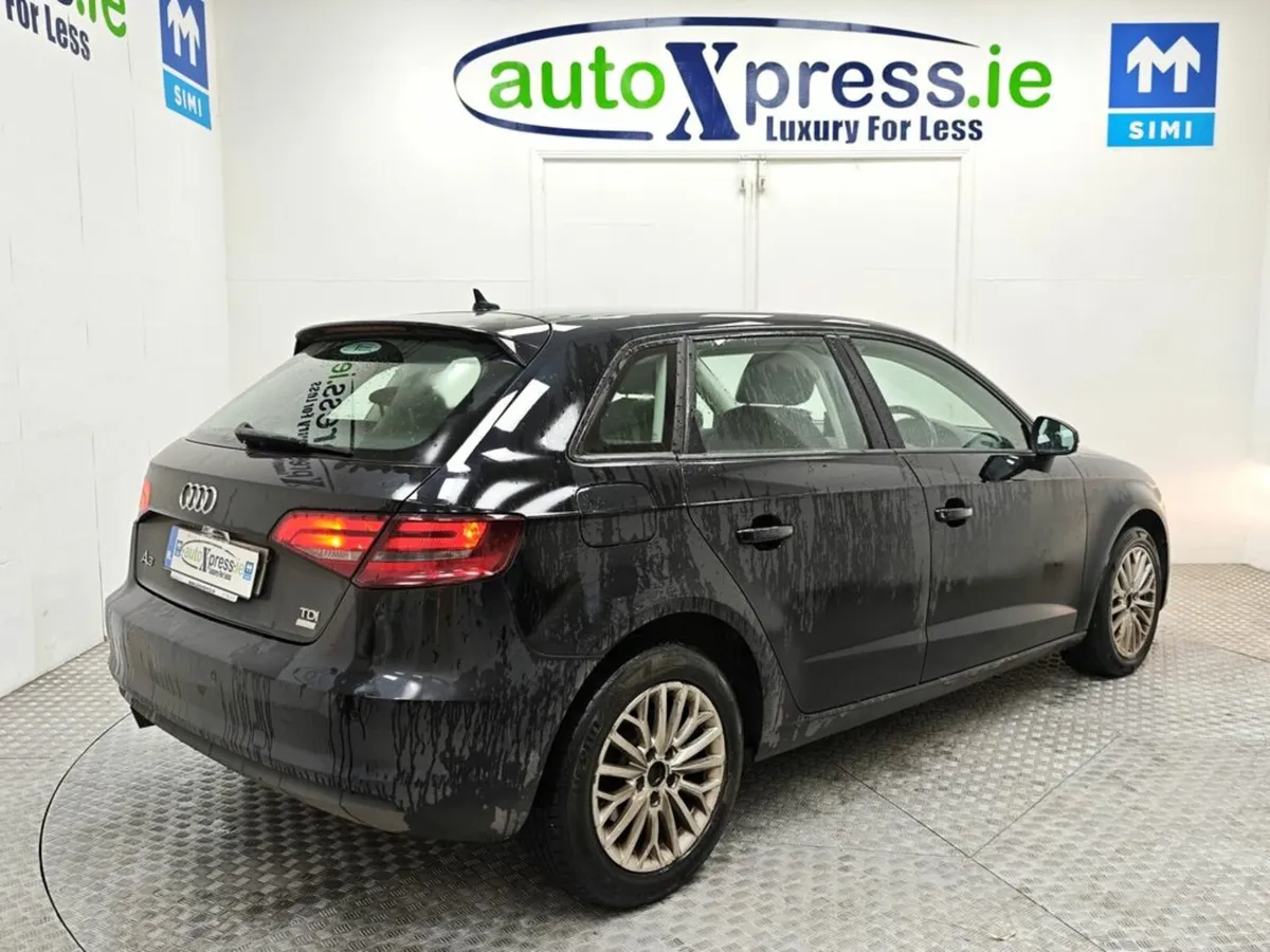 Audi A3 1.6 TDI SE - Image 4