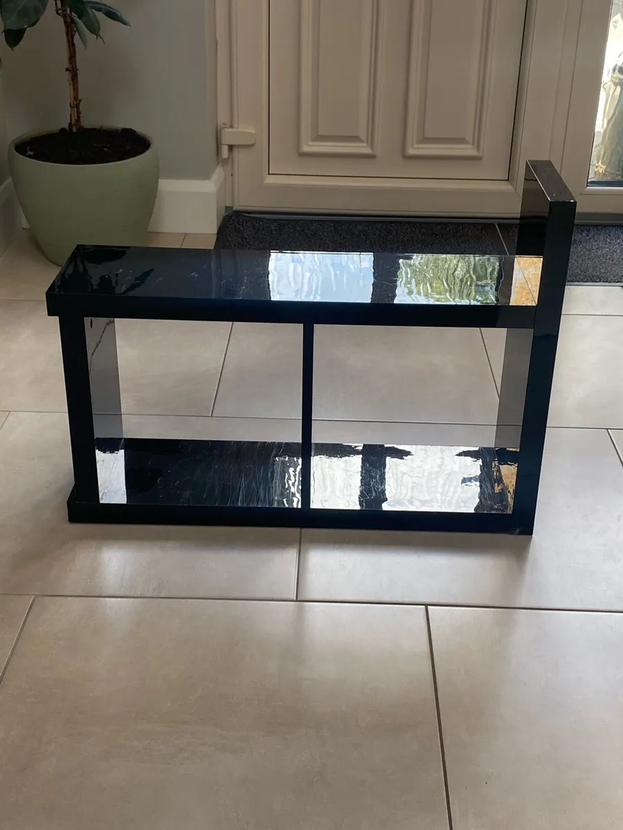 2 Tables / side units & 1 TV unit - Image 2