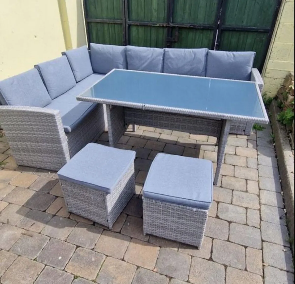 Garden Furniture - Image 1