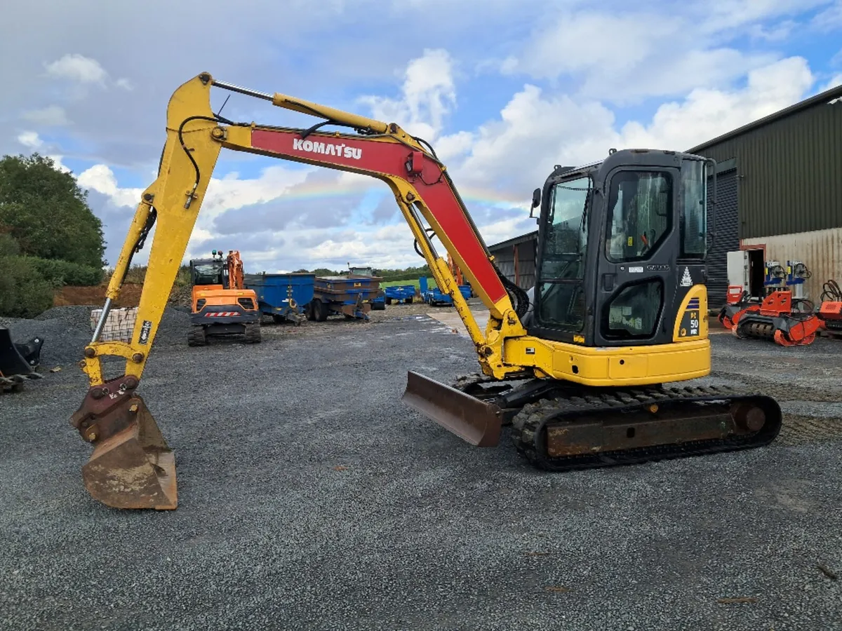 Komatsu 5ton digger - Image 1