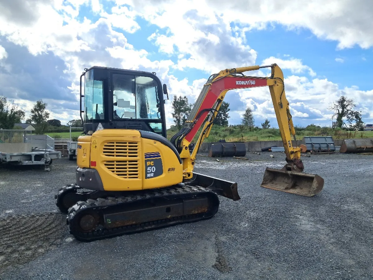 Komatsu 5ton digger - Image 4
