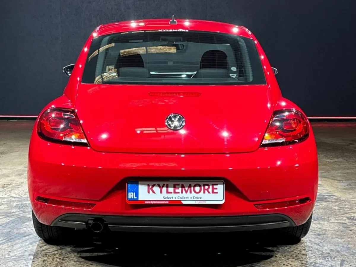 Volkswagen Beetle "SOUND EDITION" 1.2 TSI AUTOMATI - Image 4