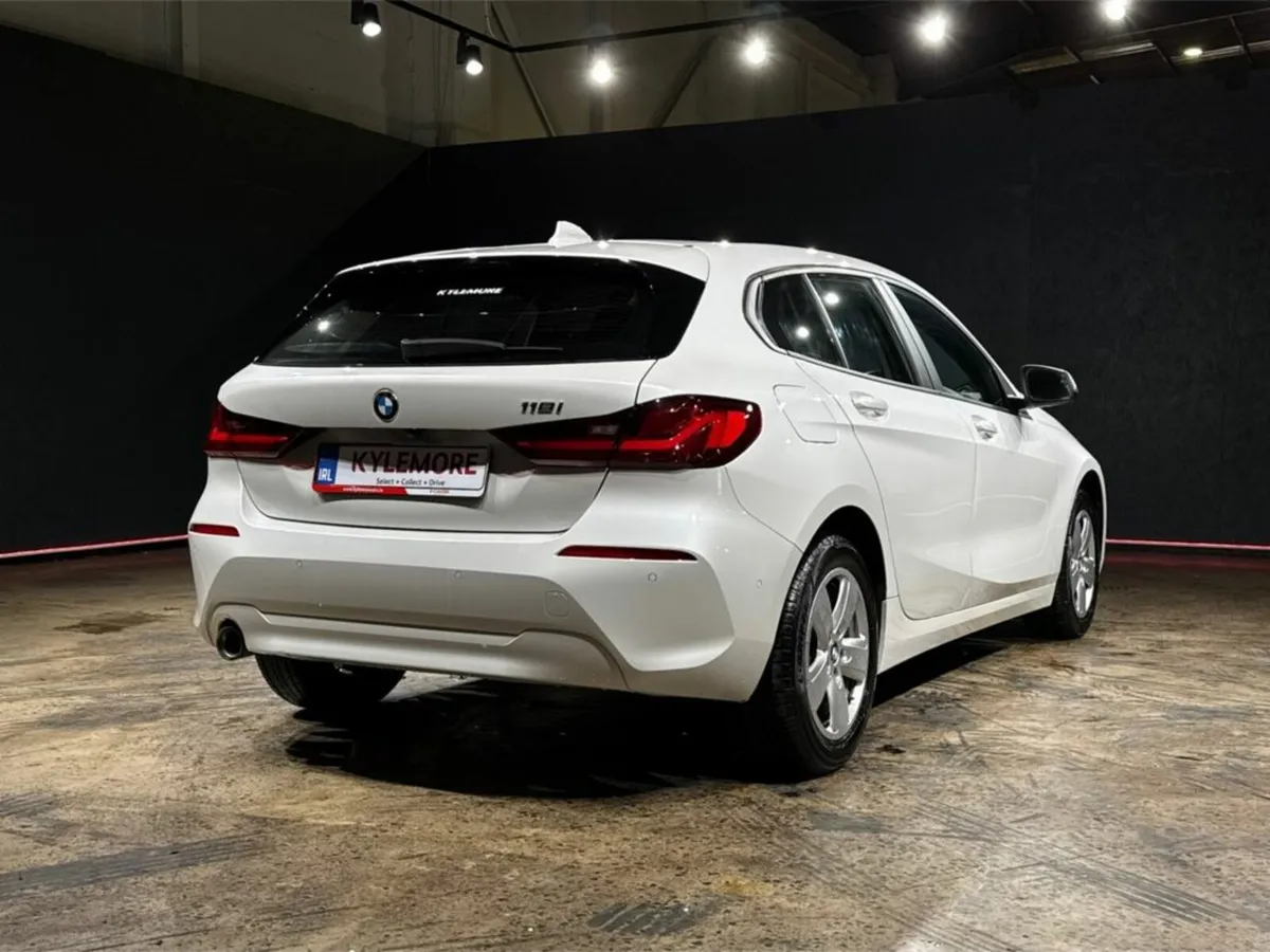 BMW 1-Series 118 NEW MODEL - PLAY EDITION - LOW MI - Image 4