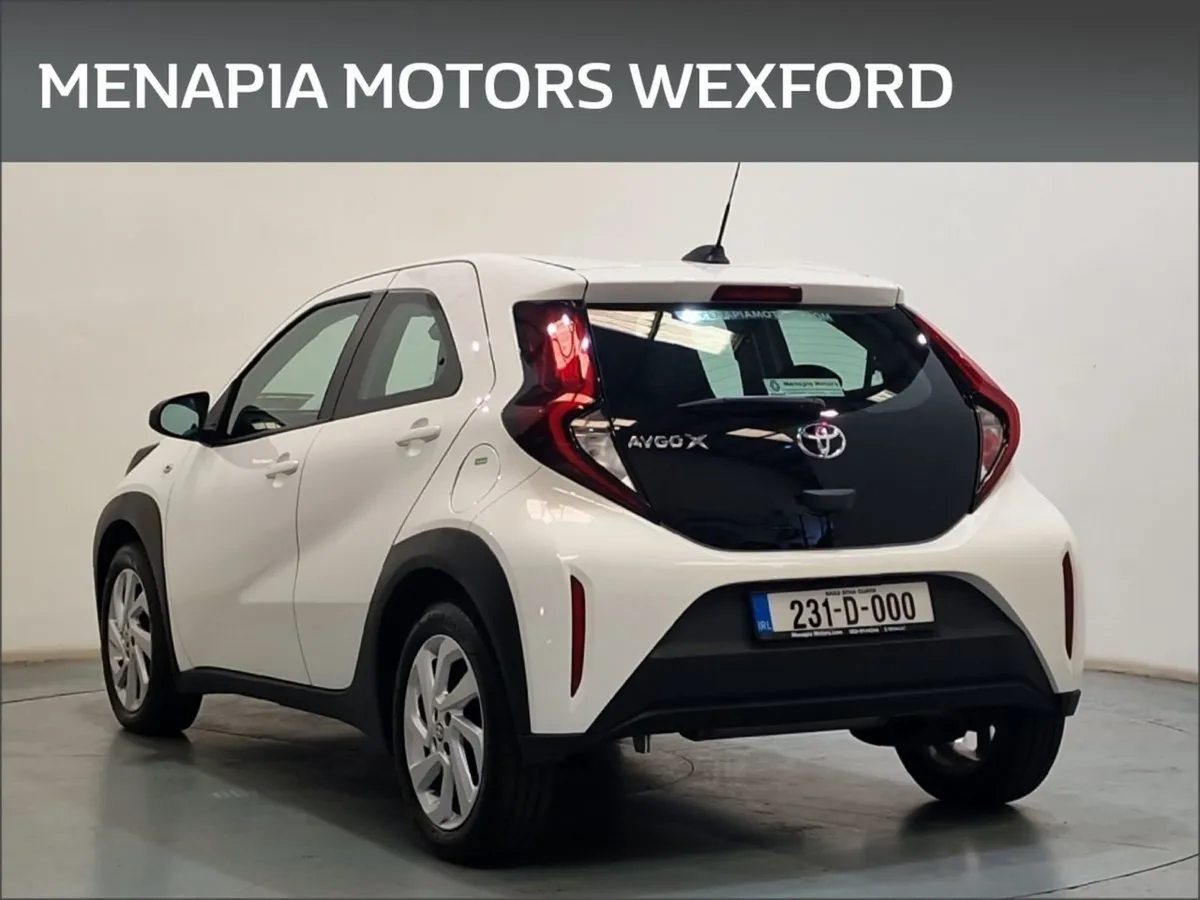 Toyota Aygo X Aygo X Pure Vvt-i Pure Vvt-i - Image 4