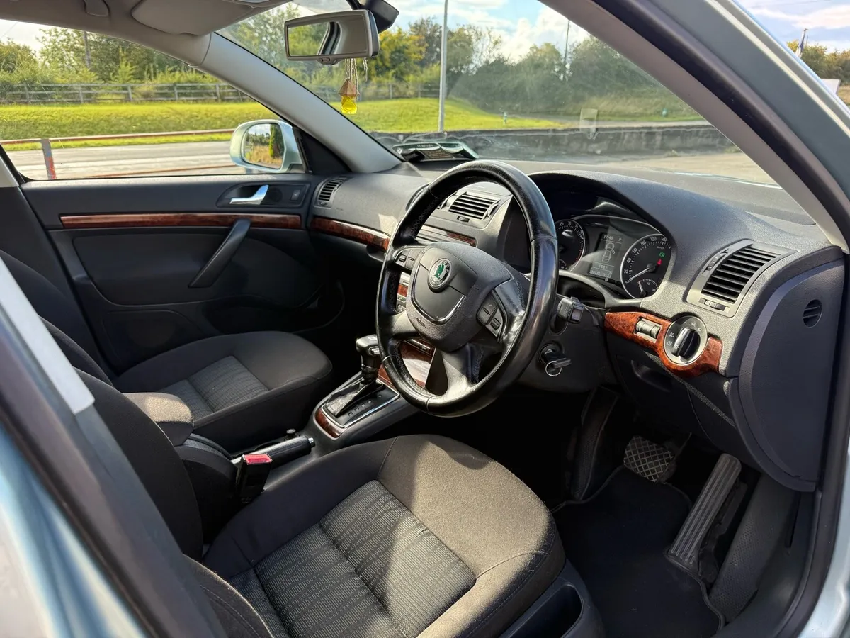 Skoda Octavia Automatic!!! - Image 4
