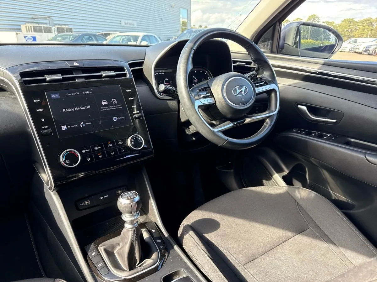Hyundai Tucson Comfort Plus 1.6 2WD Manual - Image 3