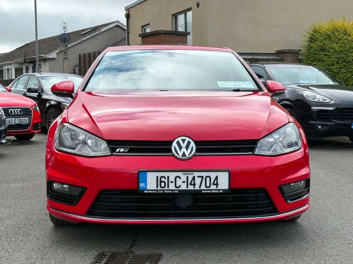 Volkswagen Golf R-line 1.2tsi 5DR 110HP - Image 2