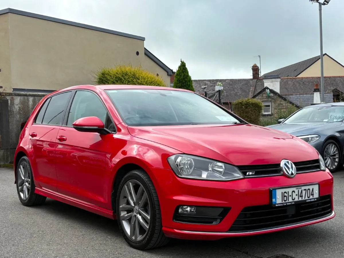 Volkswagen Golf R-line 1.2tsi 5DR 110HP - Image 3