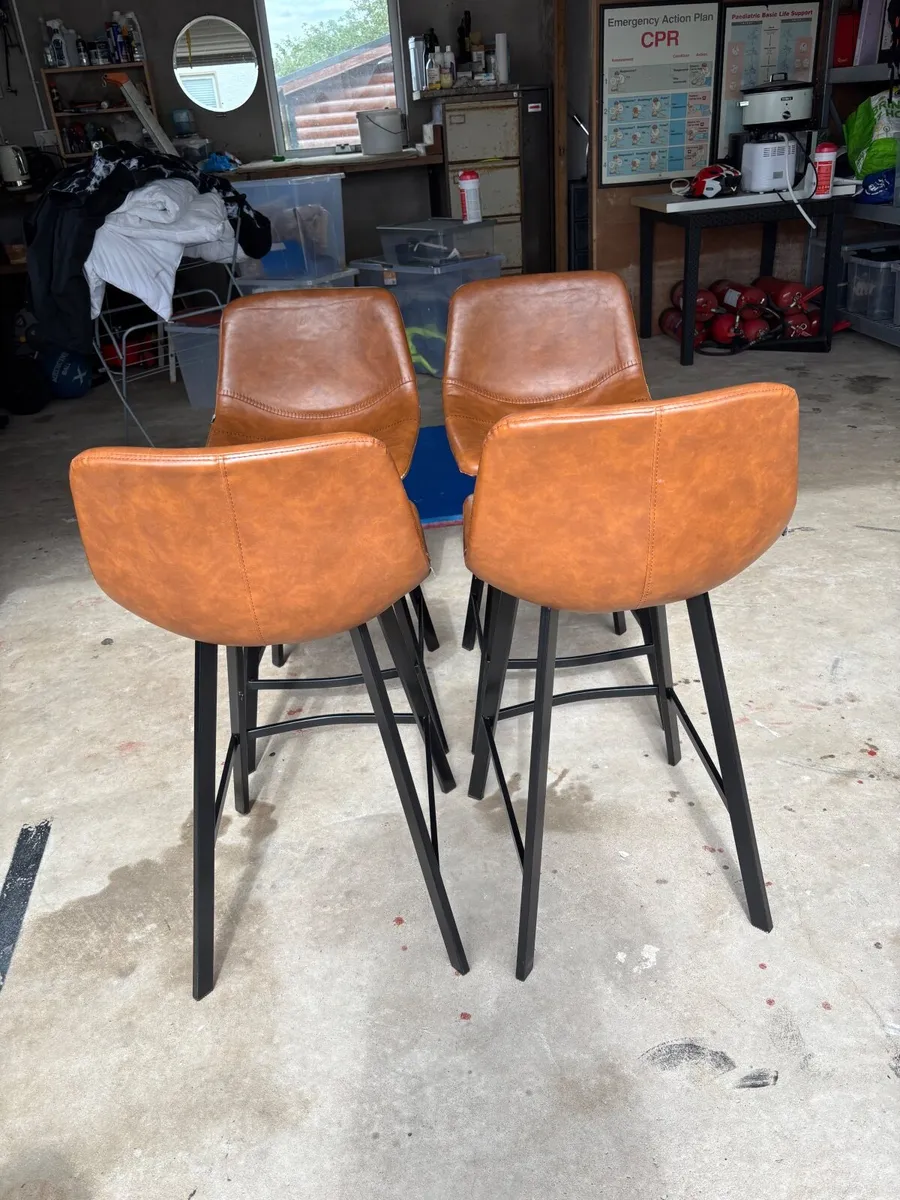 Bar stools - Image 3