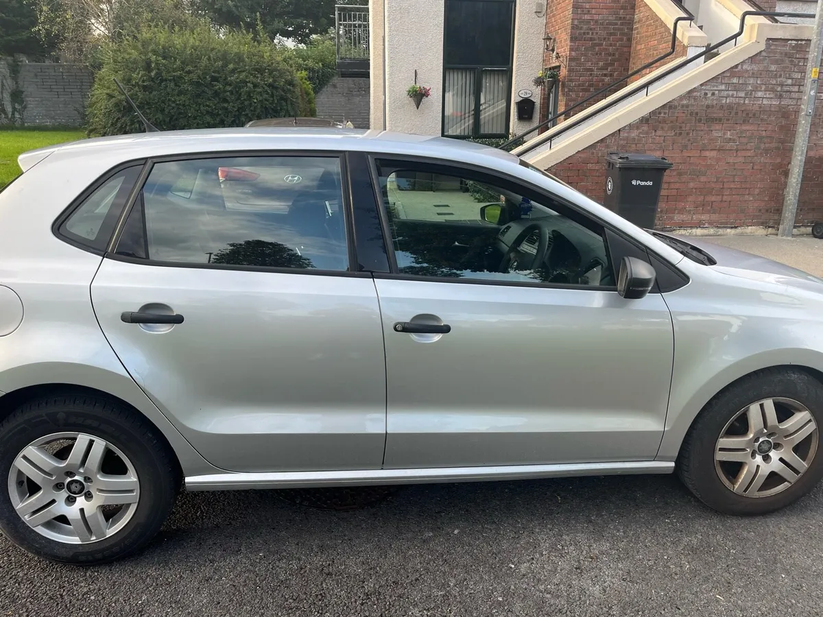 Volkswagen polo - Image 4