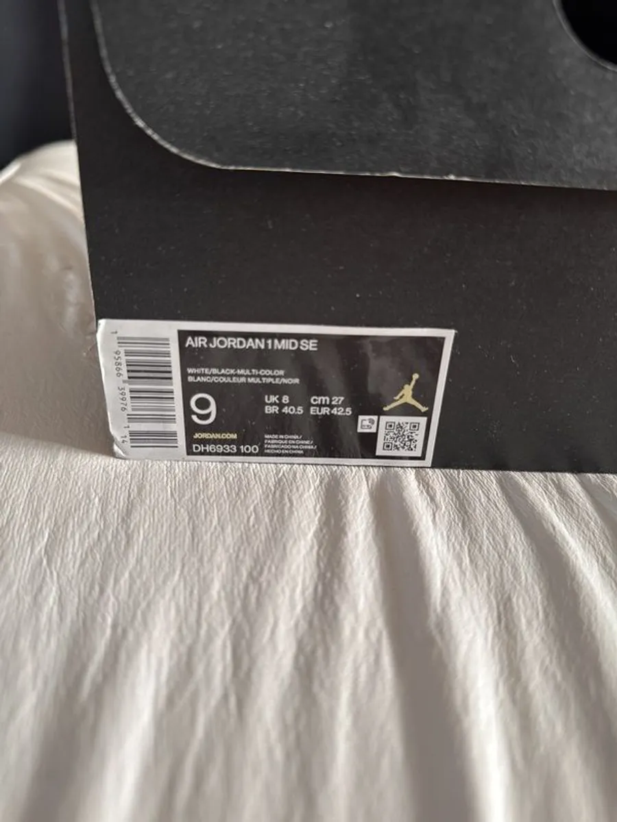 Jordan 1 diamond SE - Image 3