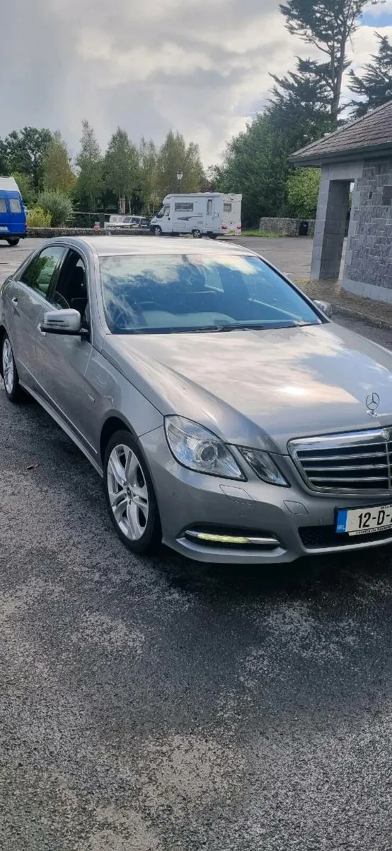 Mercedes e220.  170bhp automatic leather - Image 3