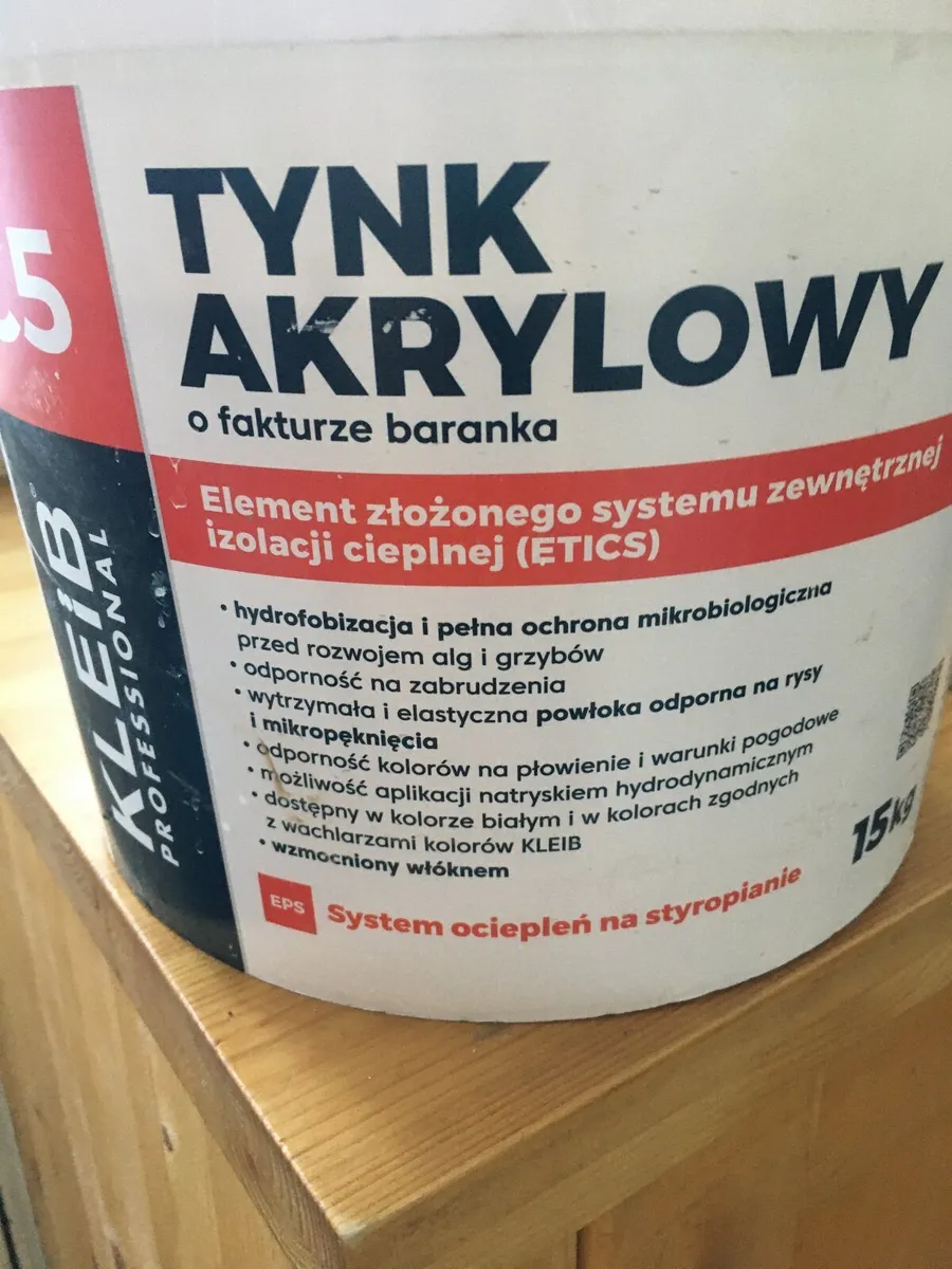 4 ,   15kg buckets of ready mix  Acrylic Plaster . - Image 3