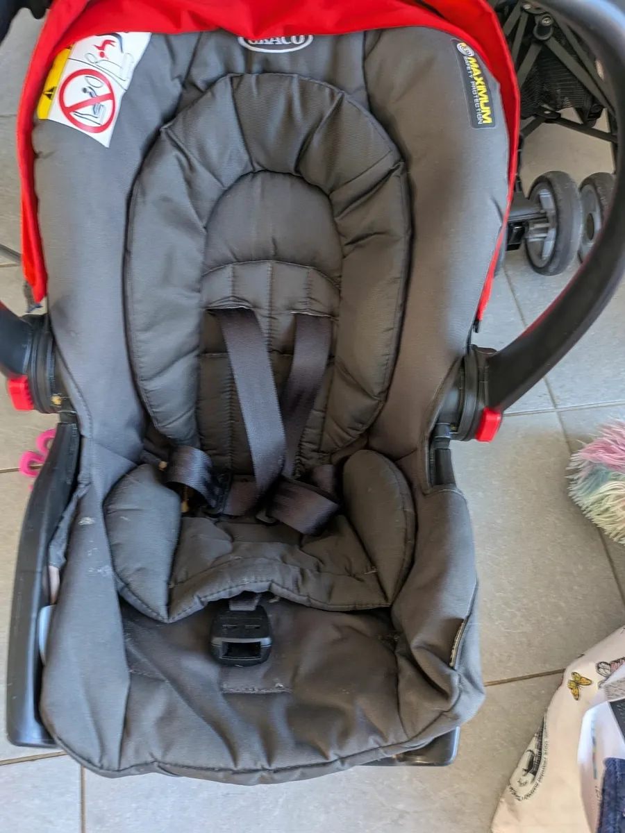 Car seat - Image 4