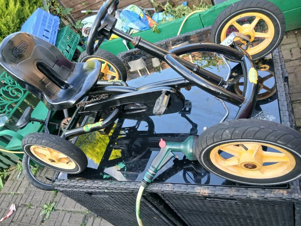 2 Berg pedal carts - Image 4