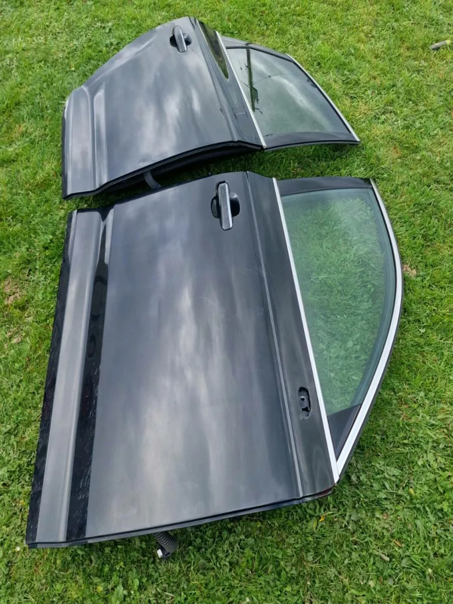 Audi A4 2016 Doors - Image 2