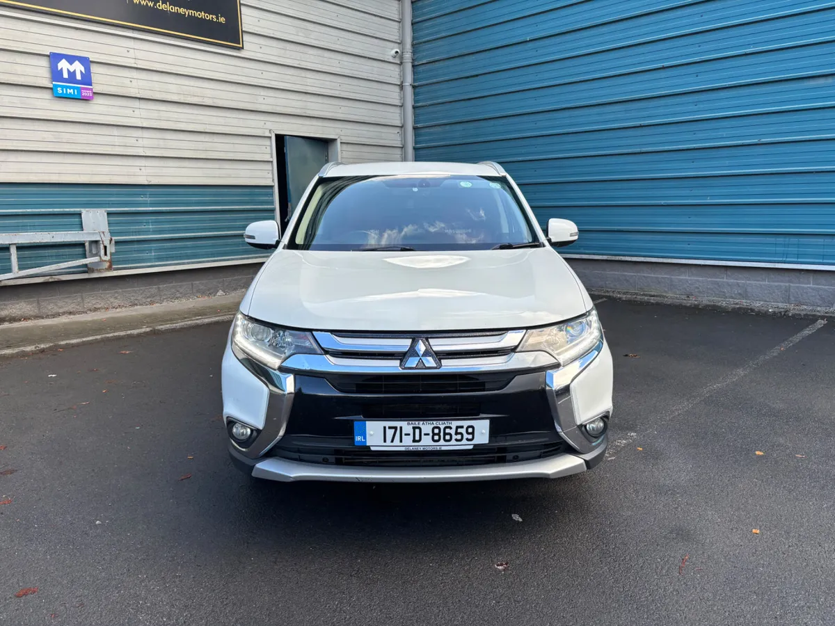 171 Mitsubishi Outlander N1 Commercial - Image 2