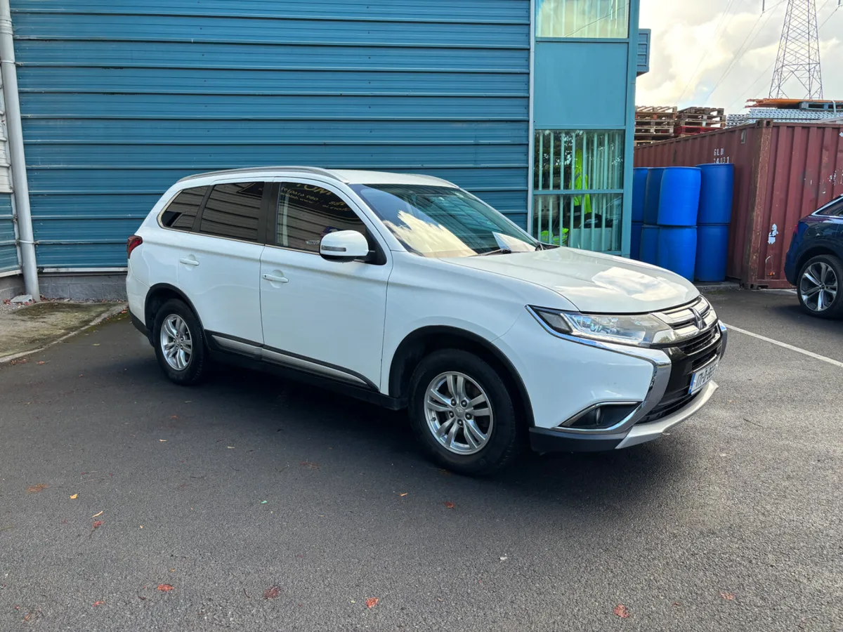 171 Mitsubishi Outlander N1 Commercial - Image 3