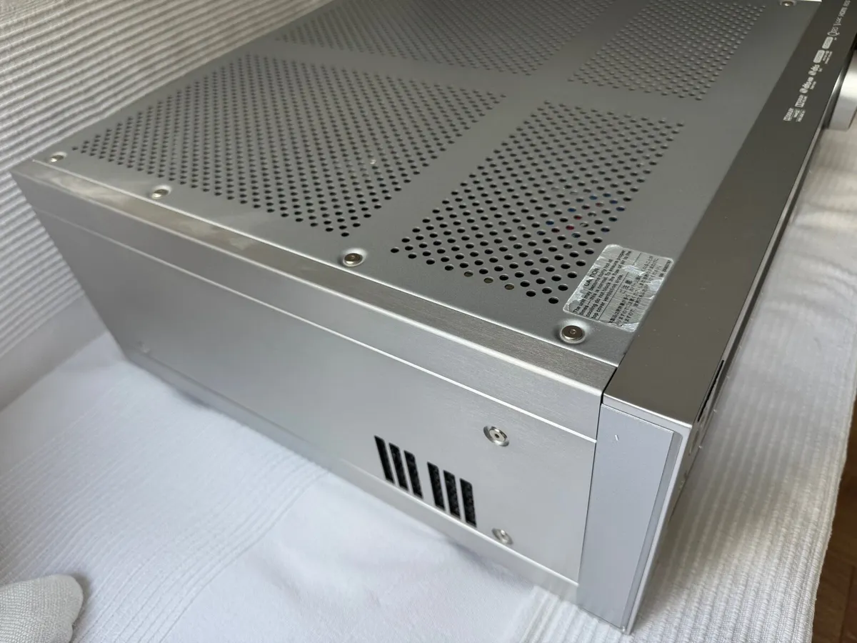 Onkyo TX-NR5010 Flagship AVR receiver for sale - Image 4