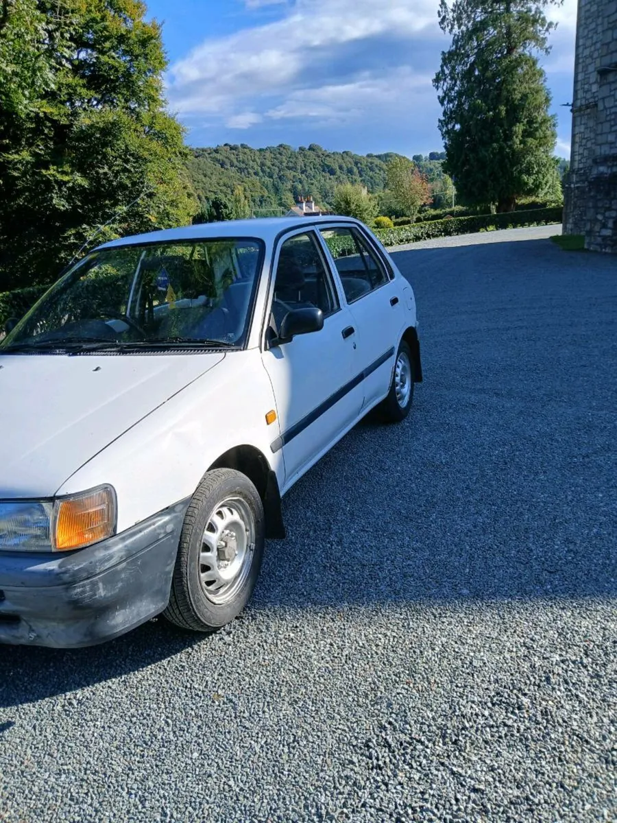 Toyota starlet - Image 2