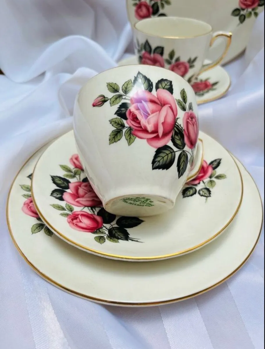 carrigaline pottery Teaset - Image 3