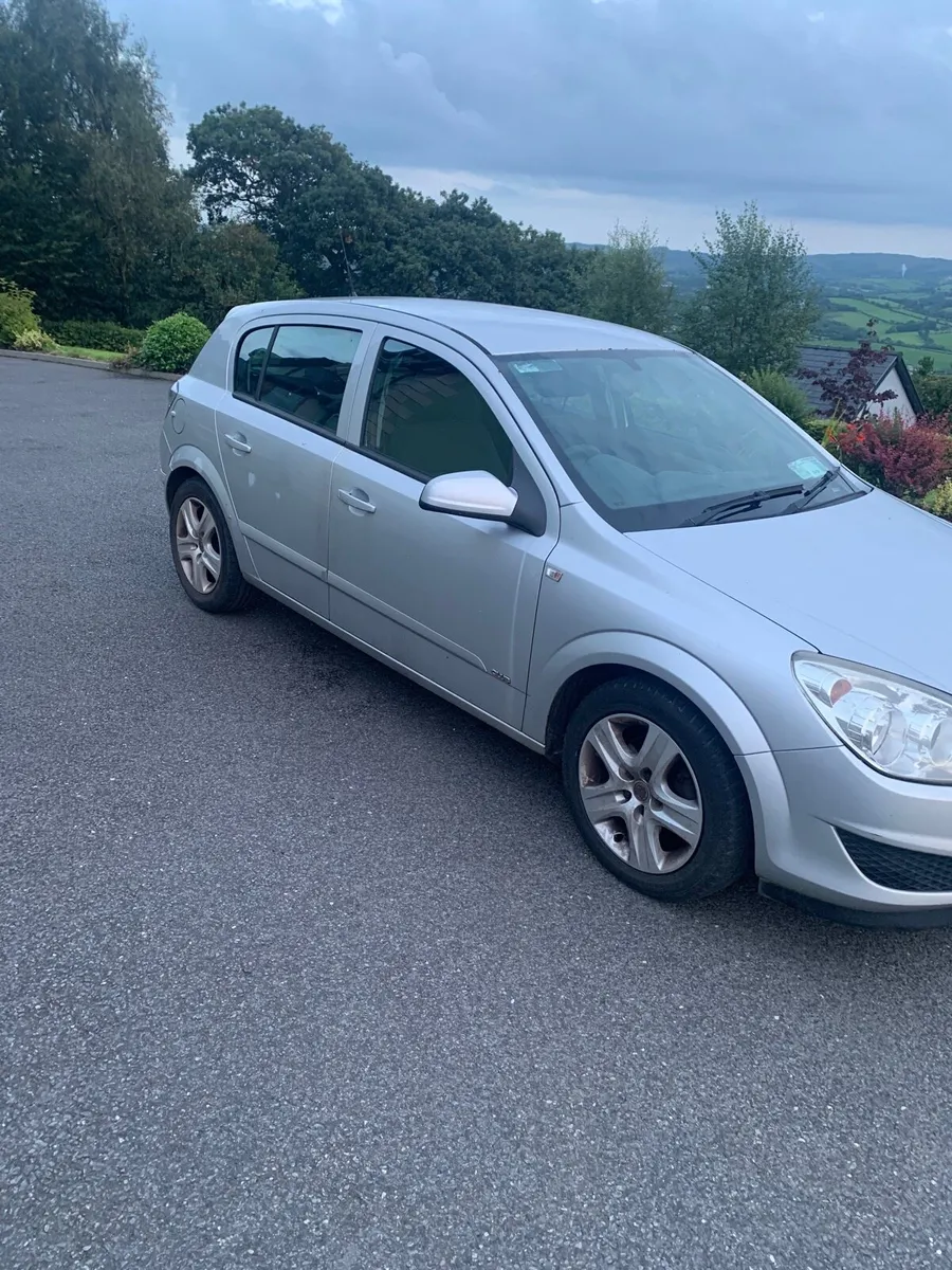 Vauxhall Astra 08 - Image 1